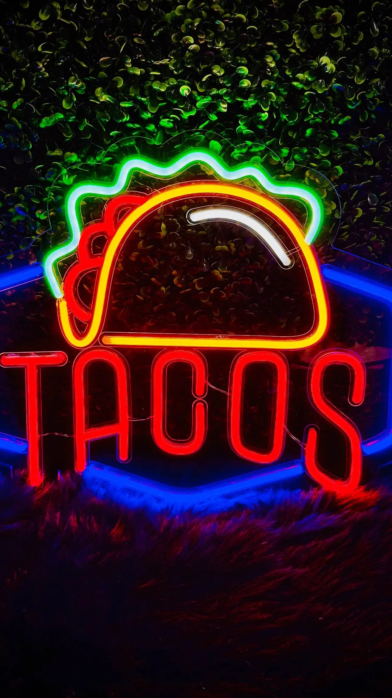 Small Taco neon sign Glowing Signs Studio